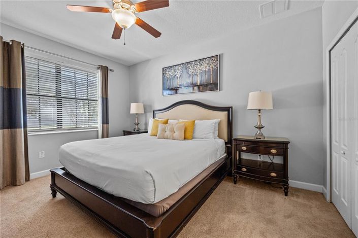 Image No.23-6 Bed House for sale