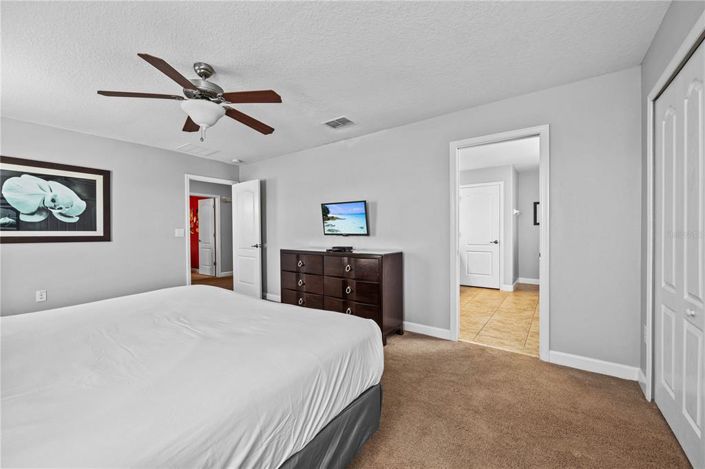 Image No.29-6 Bed Property for sale