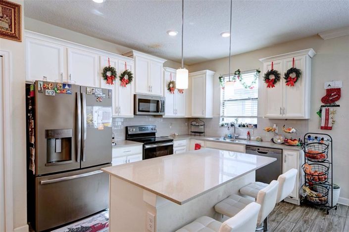 Image No.10-3 Bed Townhouse for sale