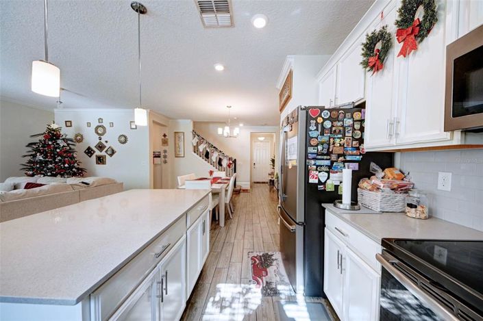 Image No.14-3 Bed Townhouse for sale