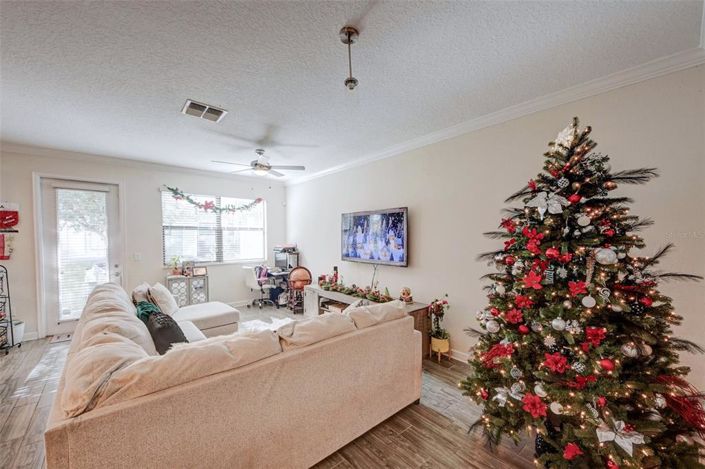 Image No.3-3 Bed Townhouse for sale