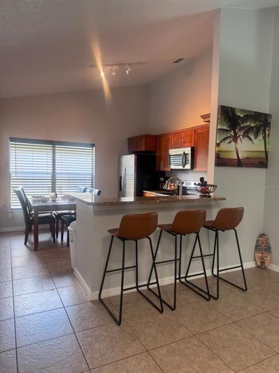 Image No.2-3 Bed House for sale