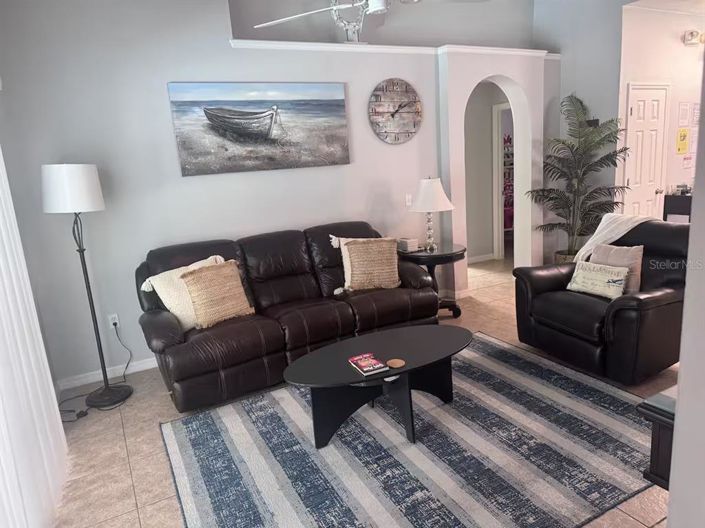 Image No.5-3 Bed House for sale