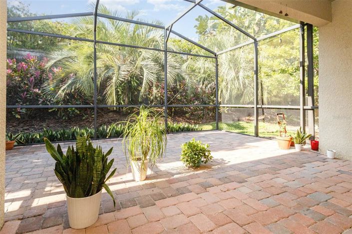 Image No.3-4 Bed Property for sale