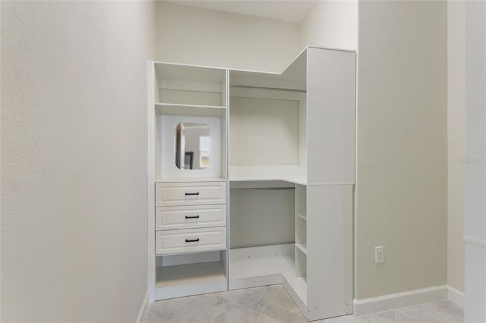 Image No.18-4 Bed Property for sale