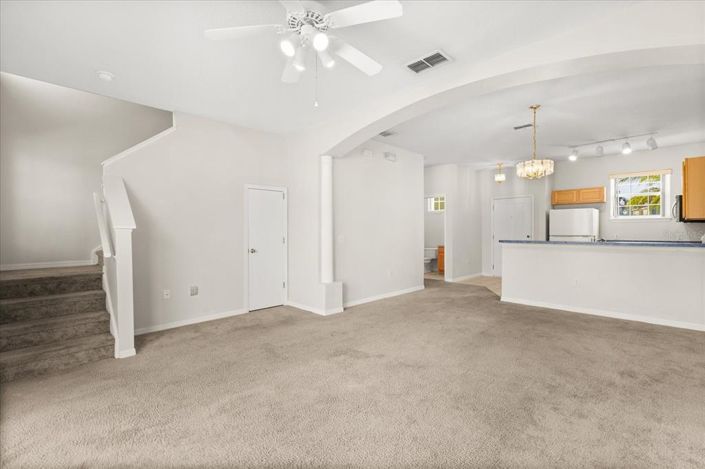 Image No.8-3 Bed Townhouse for sale