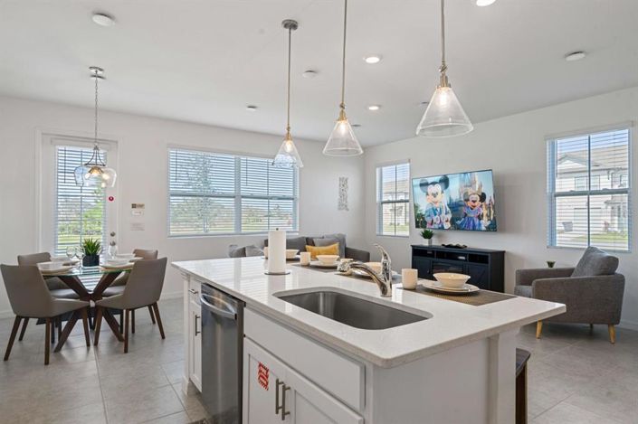 Image No.9-3 Bed Townhouse for sale