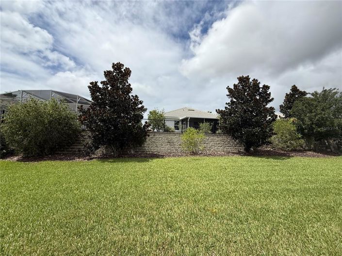 Image No.19-3 Bed House for sale