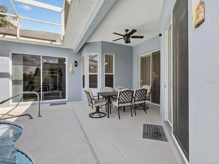 Image No.8-Propriété de 4 chambres à vendre à Davenport