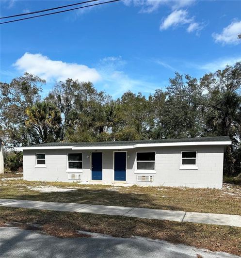 Image No.2-4 Bed Property for sale