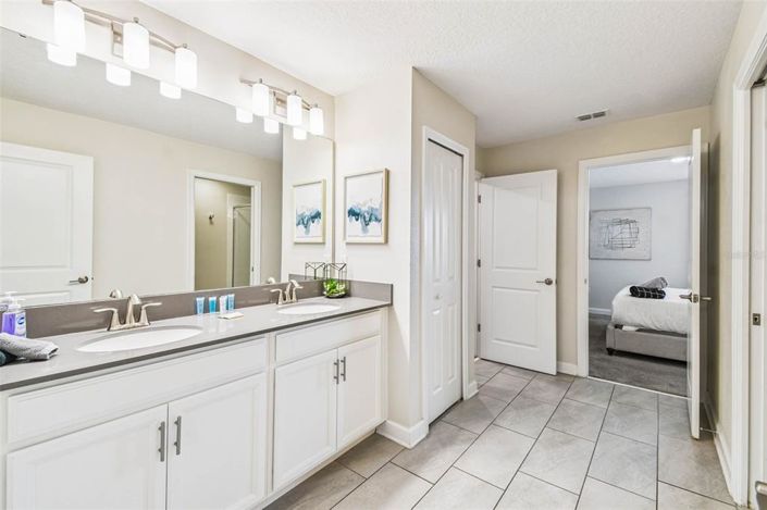 Image No.44-9 Bed Property for sale