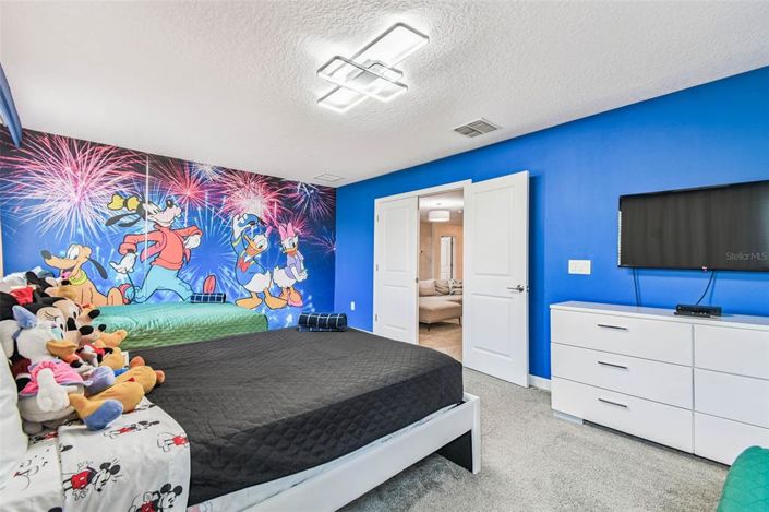 Image No.56-9 Bed Property for sale