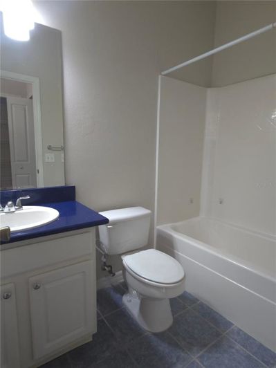 Image No.22-4 Bed Townhouse for sale