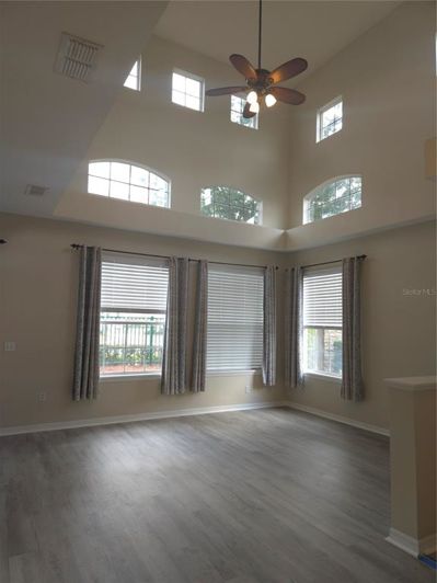 Image No.5-4 Bed Townhouse for sale