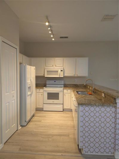 Image No.8-4 Bed Townhouse for sale