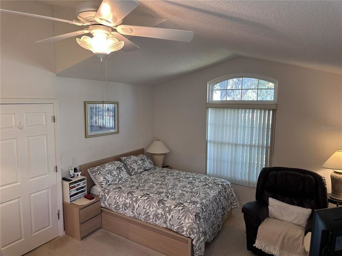 Image No.4-4 Bed Property for sale