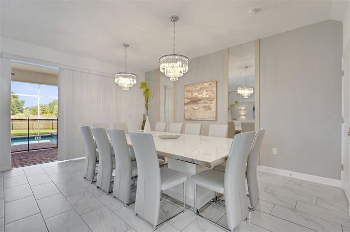 Image No.15-8 Bed House for sale