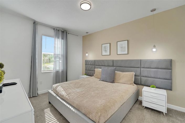 Image No.18-8 Bed Property for sale