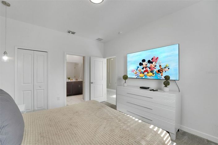 Image No.19-8 Bed House for sale