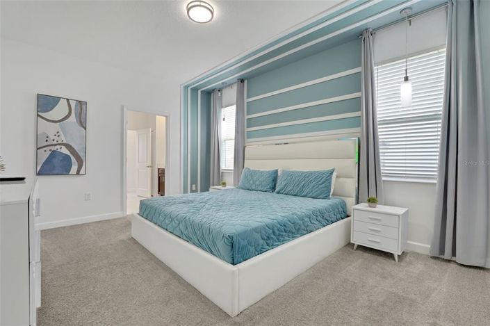 Image No.21-8 Bed House for sale