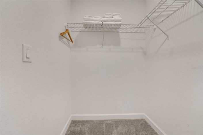 Image No.22-8 Bed House for sale