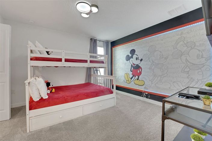 Image No.39-8 Bed Property for sale