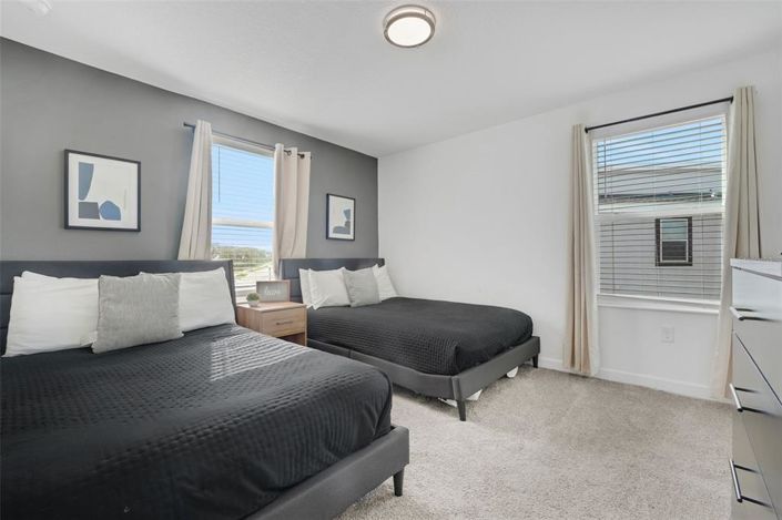 Image No.45-8 Bed House for sale