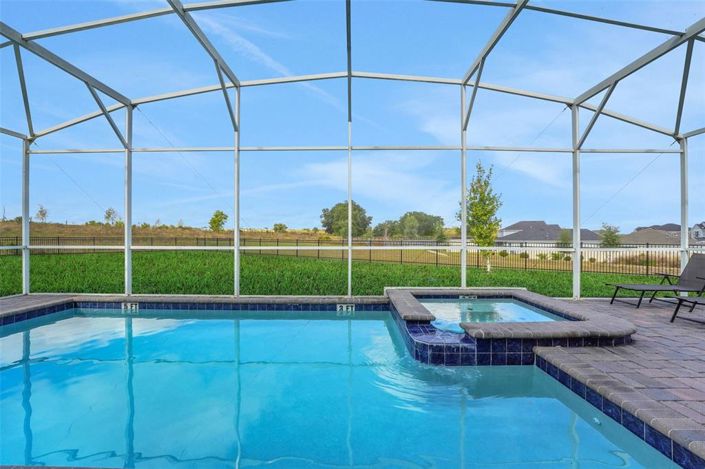 Image No.49-8 Bed House for sale