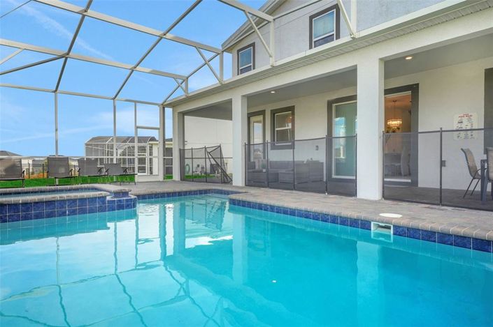 Image No.53-8 Bed House for sale