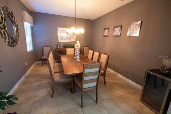 Image No.12-6 Bed Property for sale