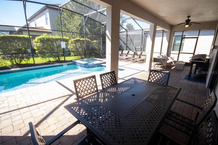 Image No.60-6 Bed House for sale