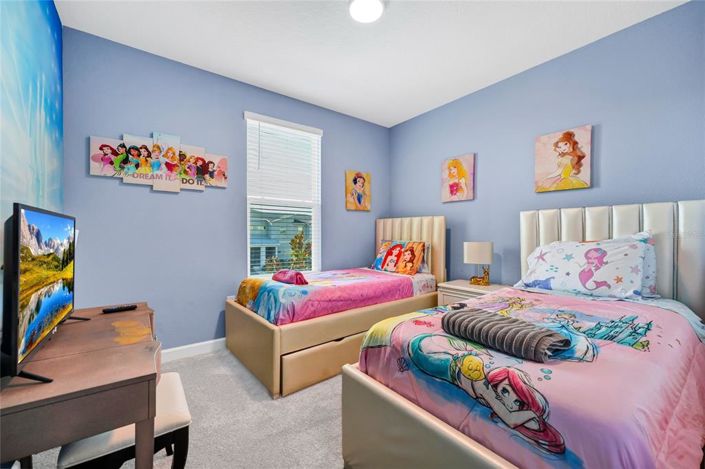 Image No.32-6 Bed House for sale