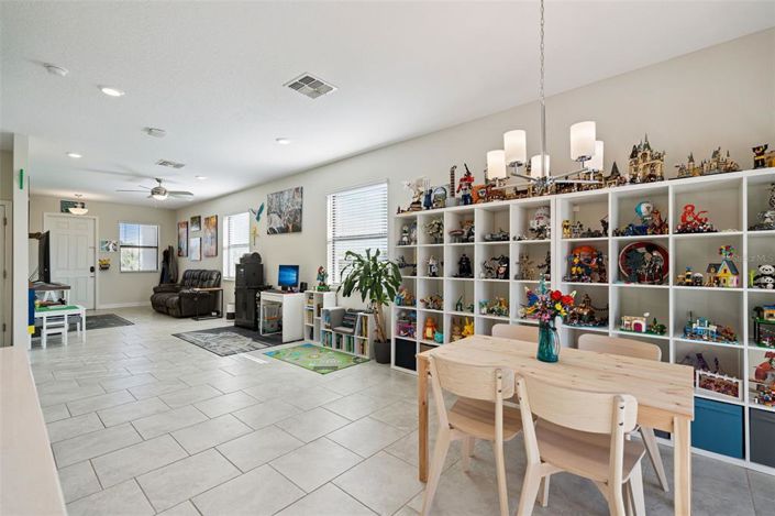 Image No.11-3 Bed Townhouse for sale