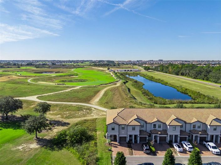 Image No.36-3 Bed Townhouse for sale