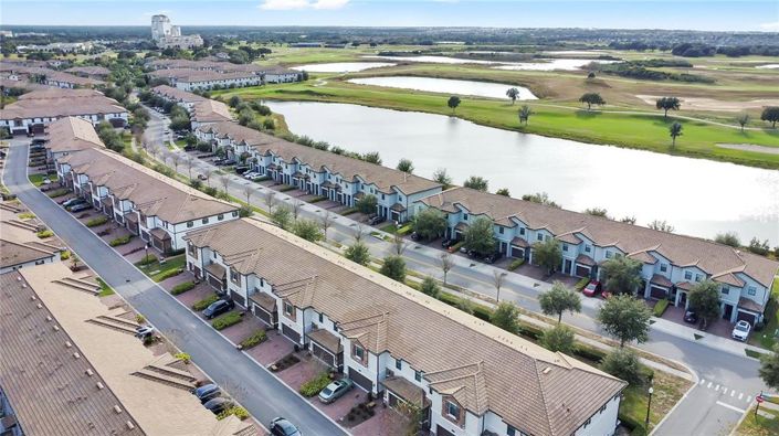 Image No.28-3 Bed Townhouse for sale