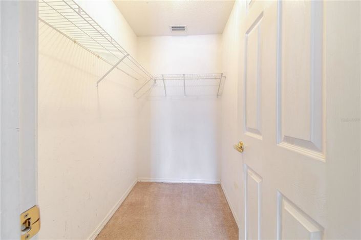 Image No.24-5 Bed Property for sale