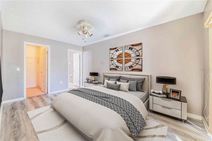 Image No.26-5 Bed Property for sale