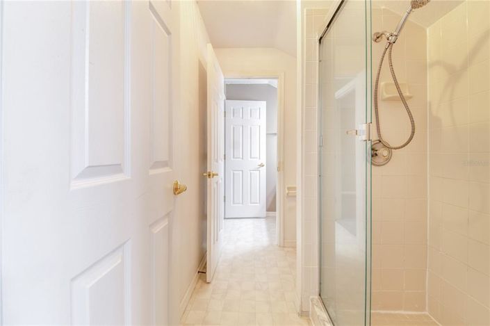 Image No.34-5 Bed Property for sale