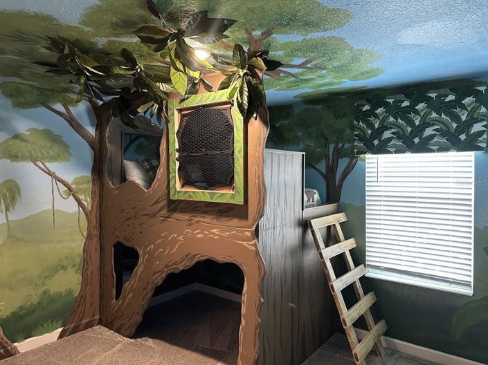 Image No.11-7 Bed House for sale