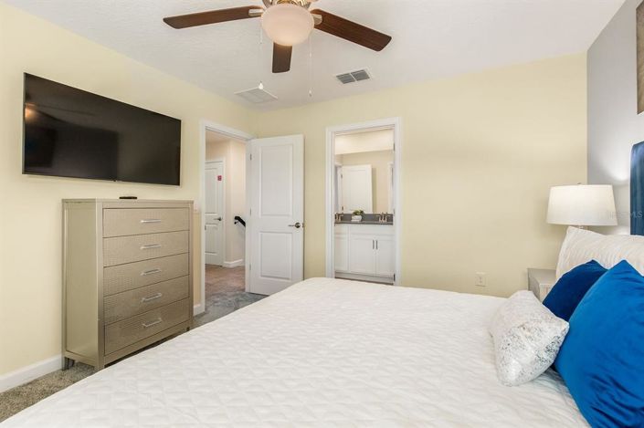 Image No.23-7 Bed House for sale