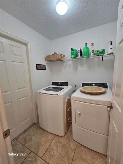 Image No.19-3 Bed Property for sale