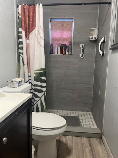 Image No.16-2 Bed Property for sale