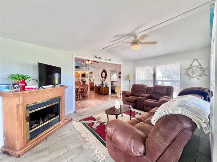 Image No.30-2 Bed Property for sale