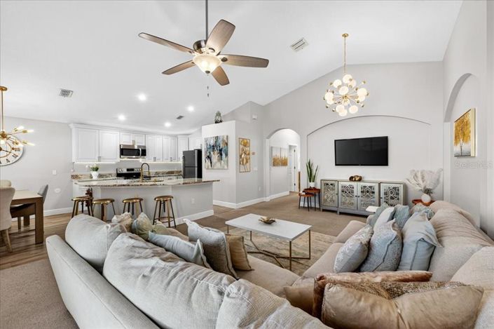 Image No.15-4 Bed House for sale