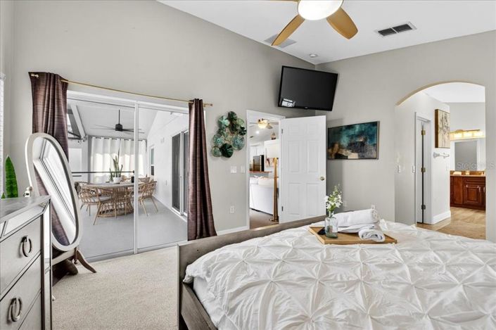 Image No.22-4 Bed House for sale