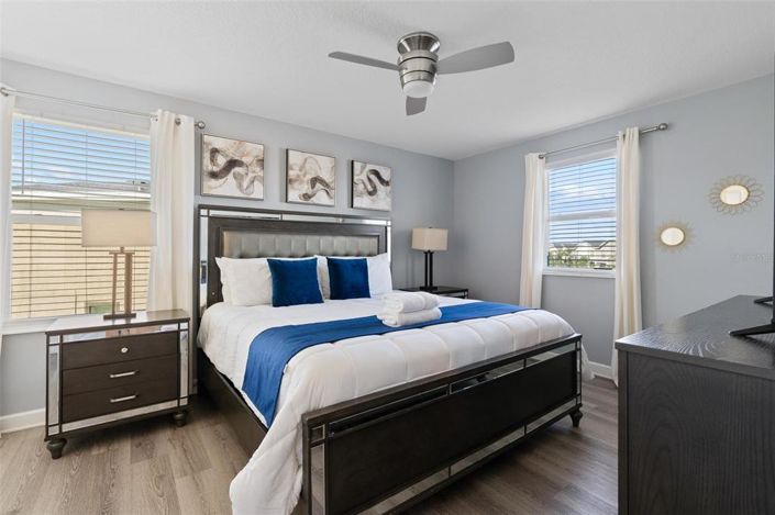 Image No.26-7 Bed Property for sale