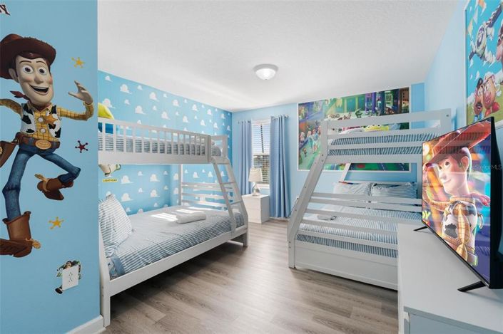 Image No.31-7 Bed House for sale