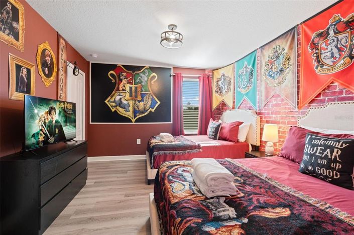 Image No.34-7 Bed Property for sale