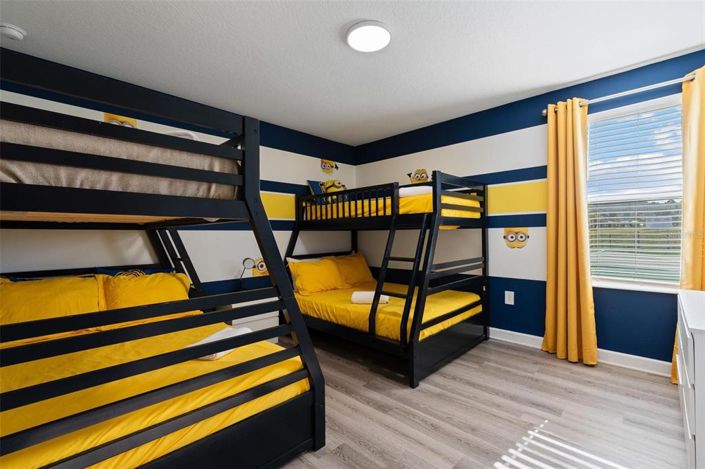 Image No.35-7 Bed Property for sale