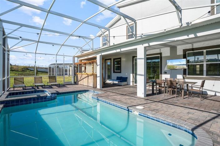 Image No.43-7 Bed Property for sale